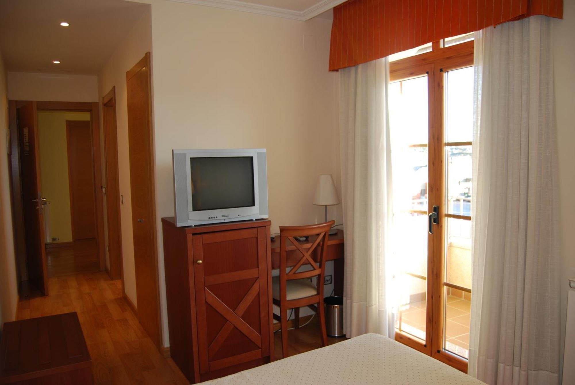 Hotel Meleiros Castro De Sanabria Habitación foto